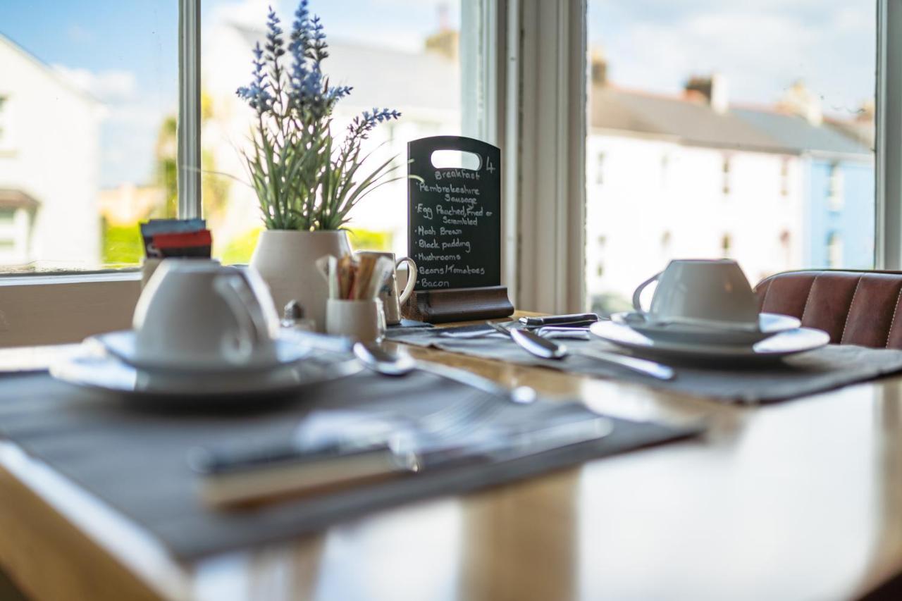 Sleepy Puffin Guest House Tenby Εξωτερικό φωτογραφία